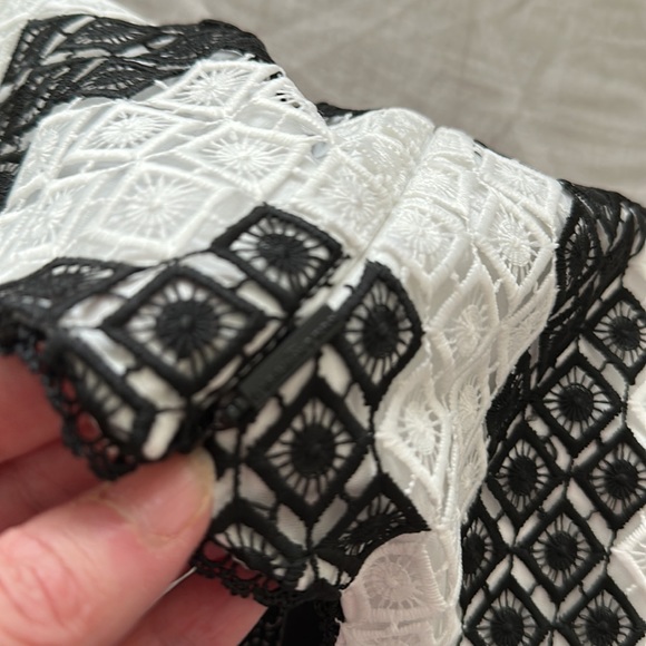 Karl Lagerfeld sleeveless knee length dress BNWT - Picture 7 of 7